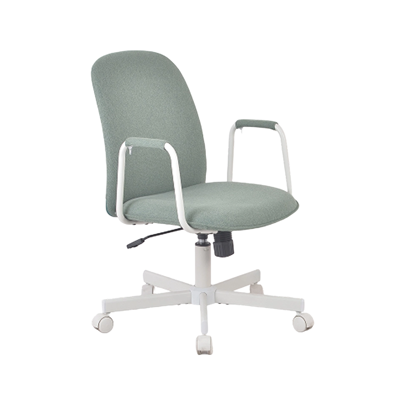 Silla compacta de tela con brazo fijo y estructura blanca para espacios de trabajo reducidos